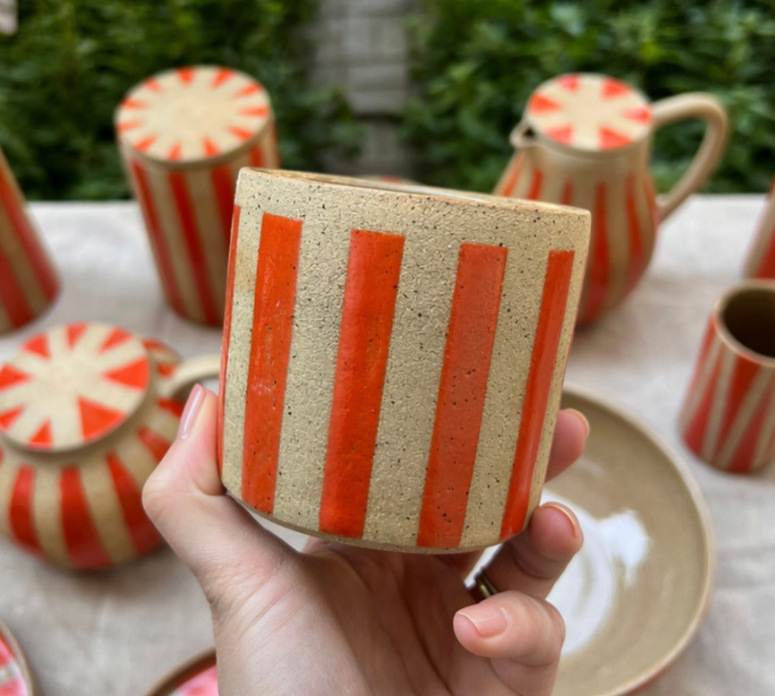 Circus Medium Cup